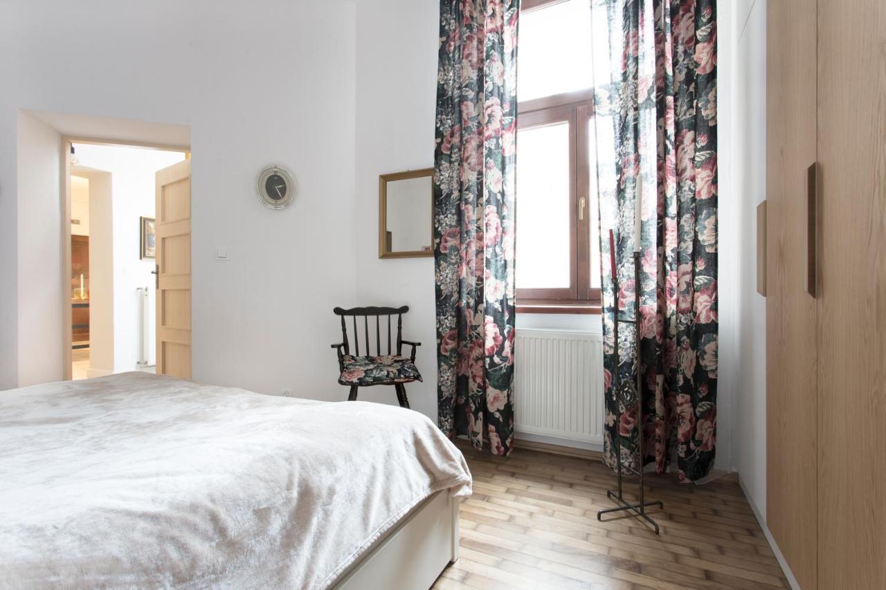 Wspanialy, Stylowy Apartament W Sercu Starego Miasta Краков Экстерьер фото